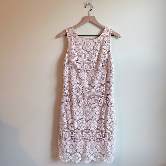 Eliza J Dresses & Skirts - Eliza J Crochet Overlay Sheath Casual Cocktail Dress